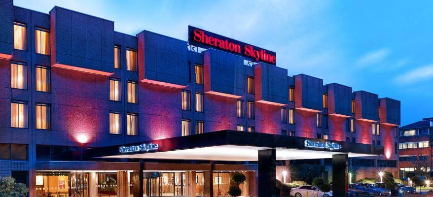 Sheraton Skyline Hotel Heathrow Exterior