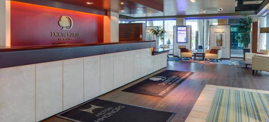 Doubletree By Hilton Newcastle Airport Reception Area