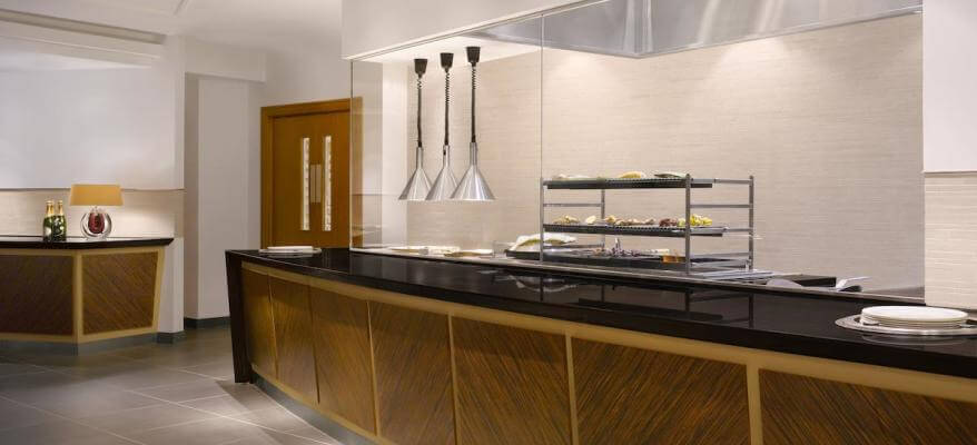 Sheraton Skyline Hotel Heathrow Open Kitchen