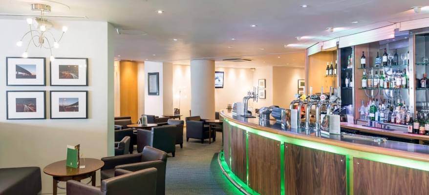 Holiday Inn London Heathrow - Ariel Ariel LHR Bar