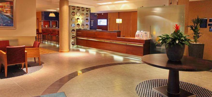 Holiday Inn Express Southampton Airport Reception Lobby