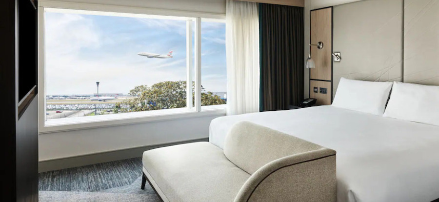 Hyatt Place Heathrow Airport LHRZA P0138 One King Bed Deluxe With A View16x9