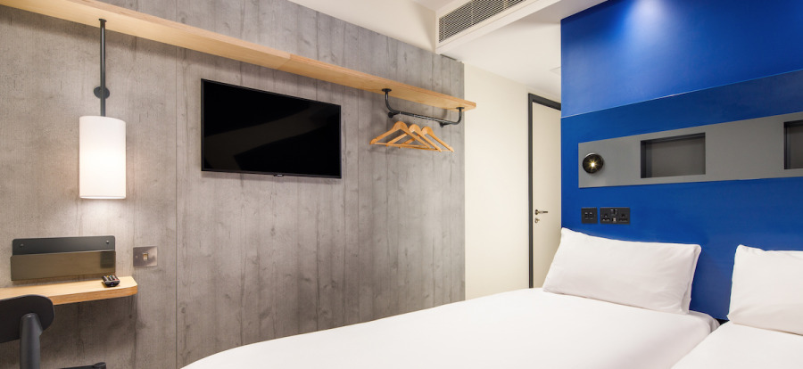 Manchester IBIS Budget & APH Manchester Airport Twin Room 2(1)