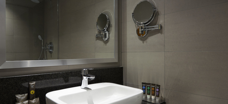 Novotel Stansted Stansted Airport Bathroom 4427 58