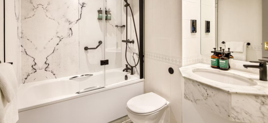 Crowne Plaza Manchester Airport Manchester Airport Crowne Plaza Manchester 9826910585 2x1