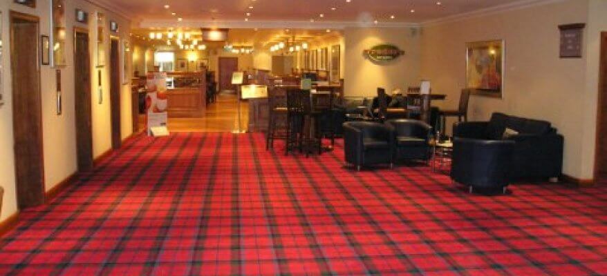 Holiday Inn Glasgow International Airport Lobby