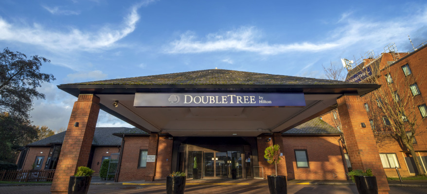 Doubletree By Hilton Manchester Airport DT MA External 3