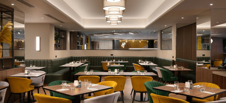 Holiday Inn Gatwick - Worth MEADOW MID SECTION RESTAURANT