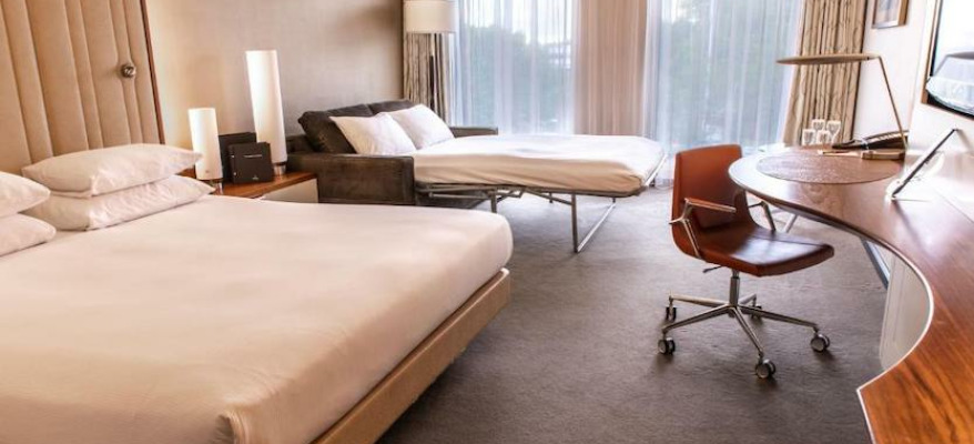 Hilton Terminal 5 520504802