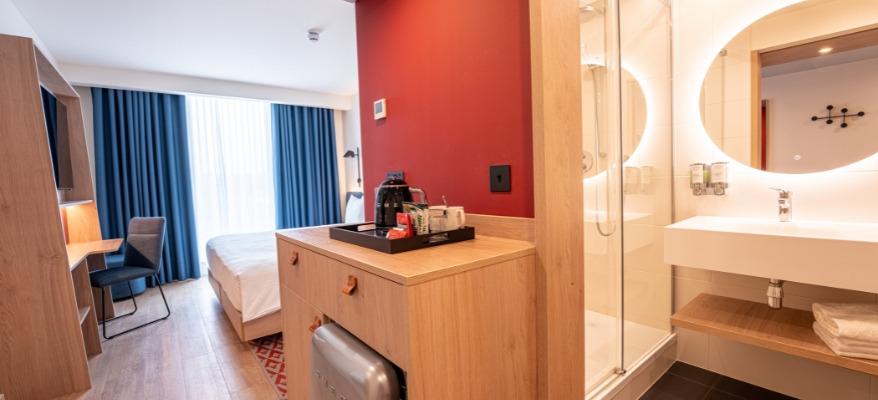 Hampton By Hilton Bristol Airport 6