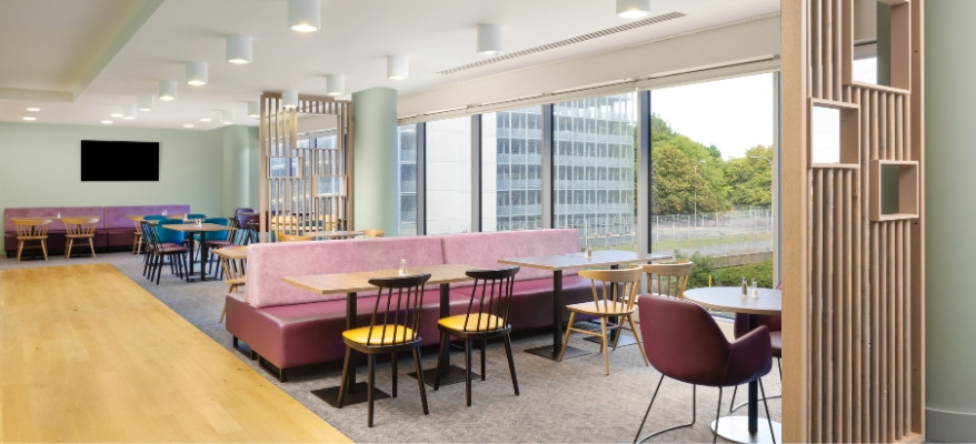 Hampton By Hilton London Gatwick Airport 8