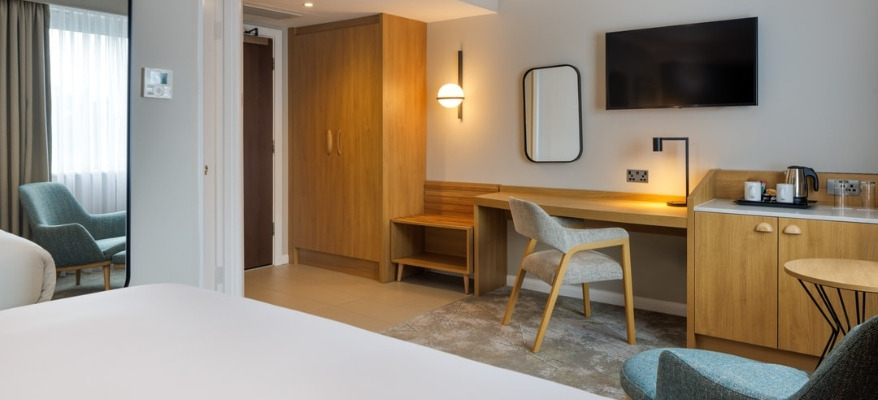 Crowne Plaza Gatwick 11