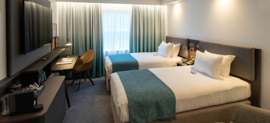 Holiday Inn Bristol Airport 17