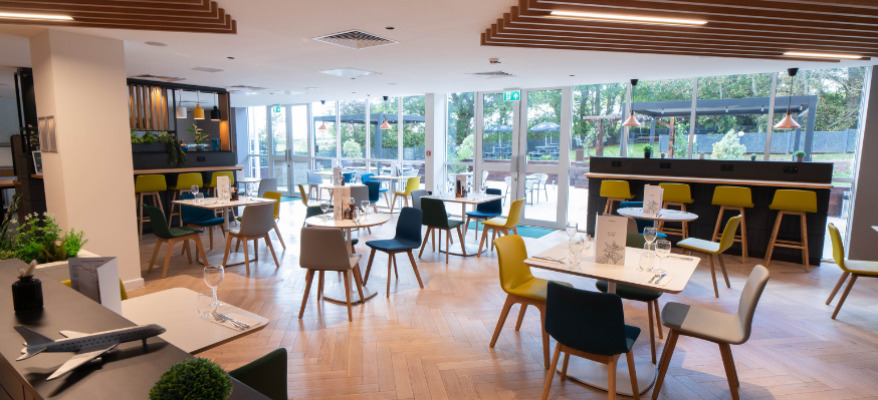 Holiday Inn Bristol Airport 18