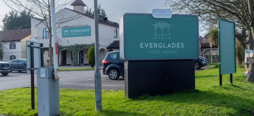 Everglades Hotel Liverpool John Lennon Airport 4(1)