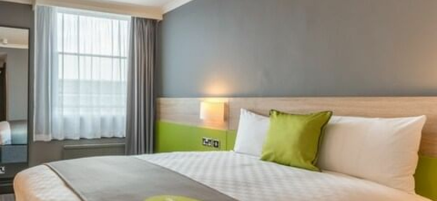 Thistle Express Luton Airport Our Express Double Rooms Square