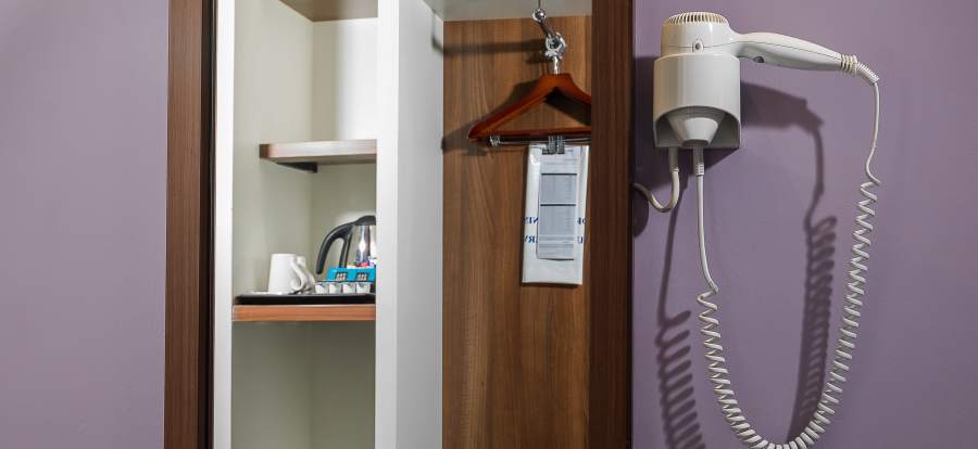 Holiday Inn Express Gatwick Crawley Double