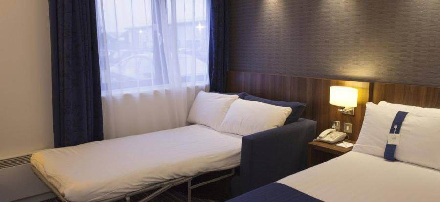 Holiday Inn Express Edinburgh Airport Bedroom Sofa Out