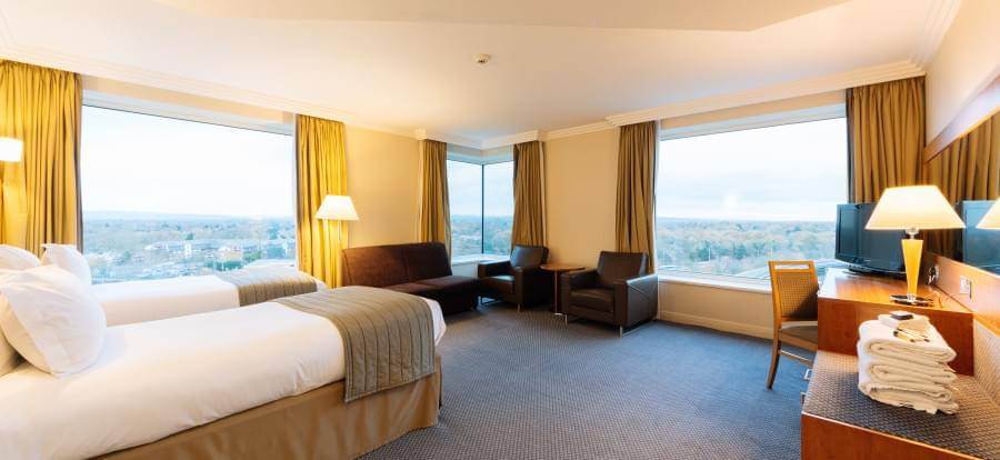 Sofitel London Gatwick Hotel Dinner Package Corner Family 4(1)