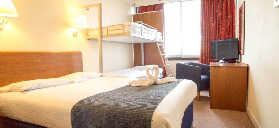 Airport Inn Gatwick Airport FM3 Bunks